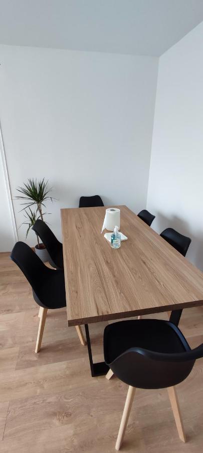 Beautiful & Cosy 3 Bedrooms Full Accommodation Ris-Orangis Экстерьер фото