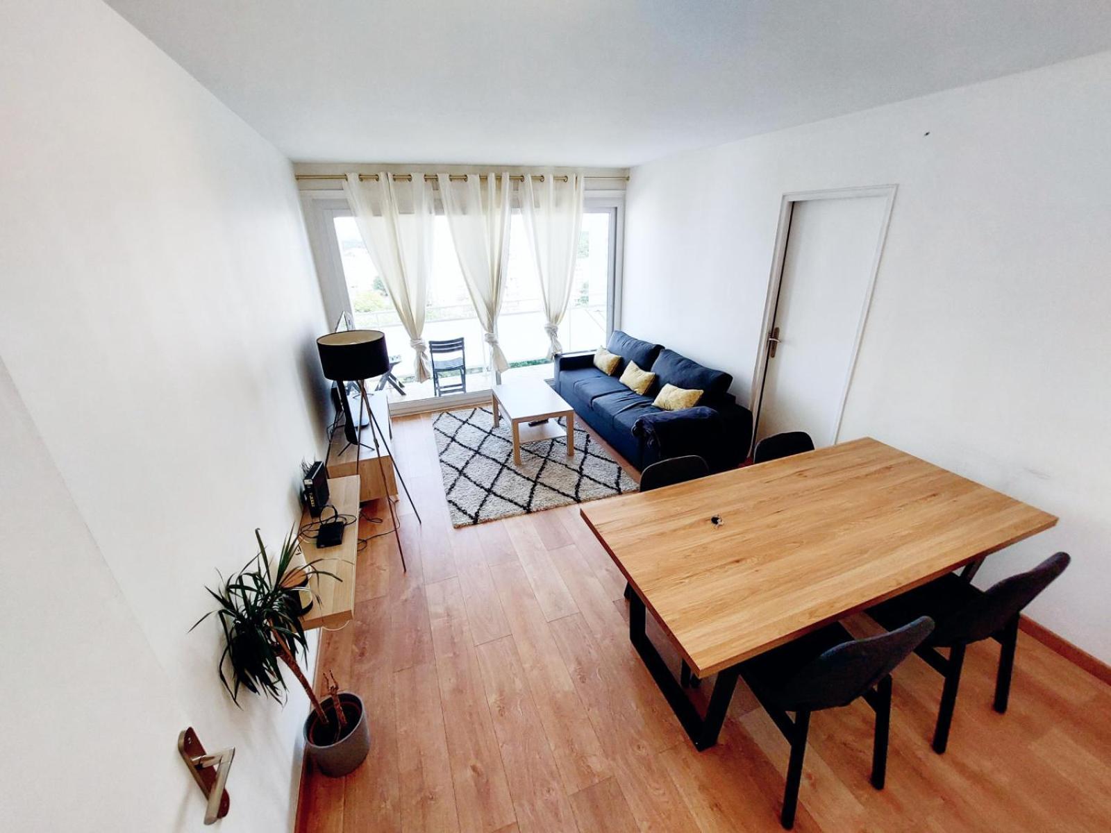 Beautiful & Cosy 3 Bedrooms Full Accommodation Ris-Orangis Экстерьер фото